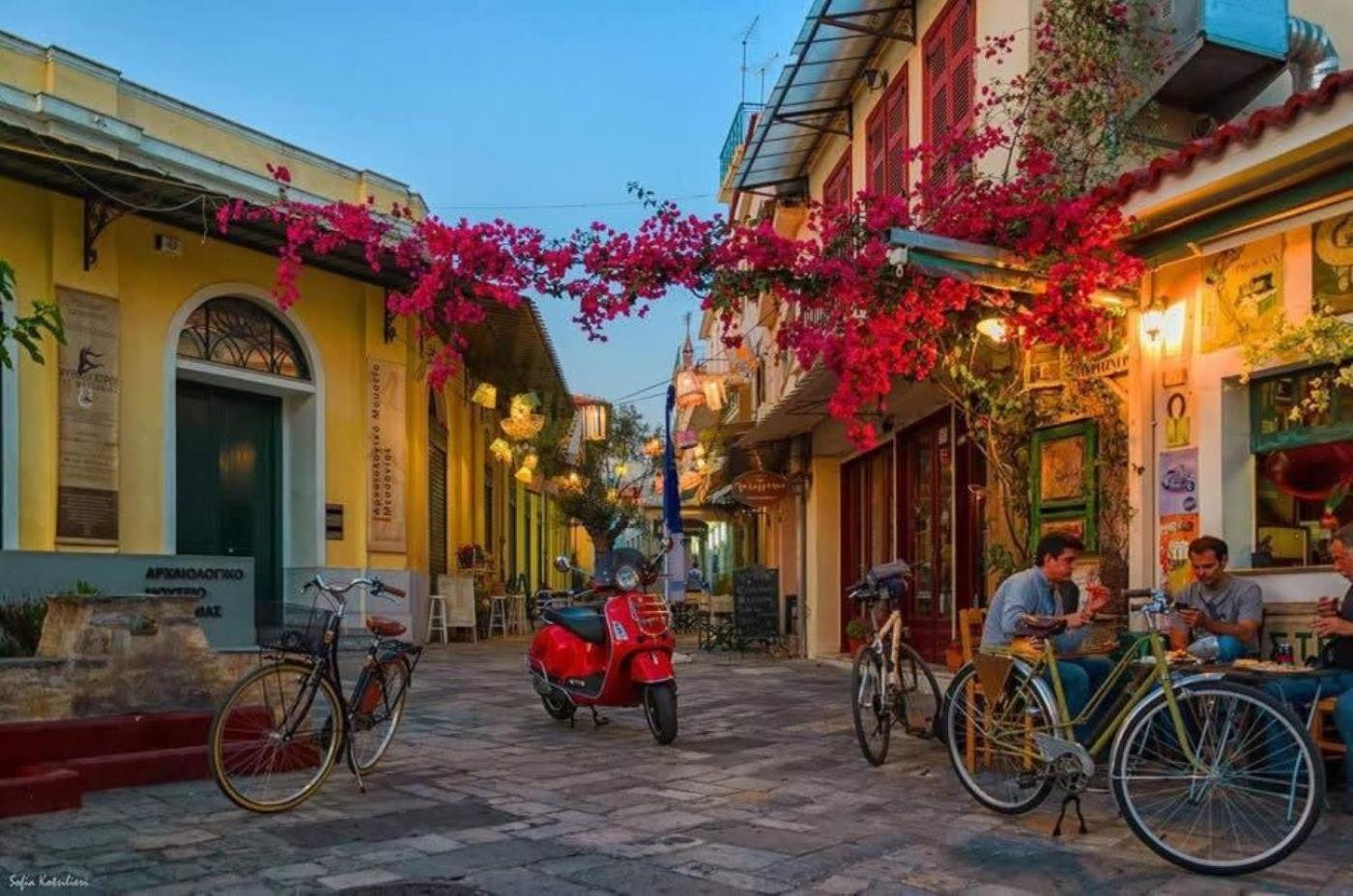 Kalamata'S Sunny Retreat Near The Historic Center Εξωτερικό φωτογραφία